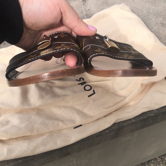 Louis Vuitton lock it mule - Picture 13 of 16